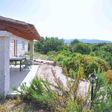 Mare Di Ginepri Apartment บาเดซี ภายนอก รูปภาพ