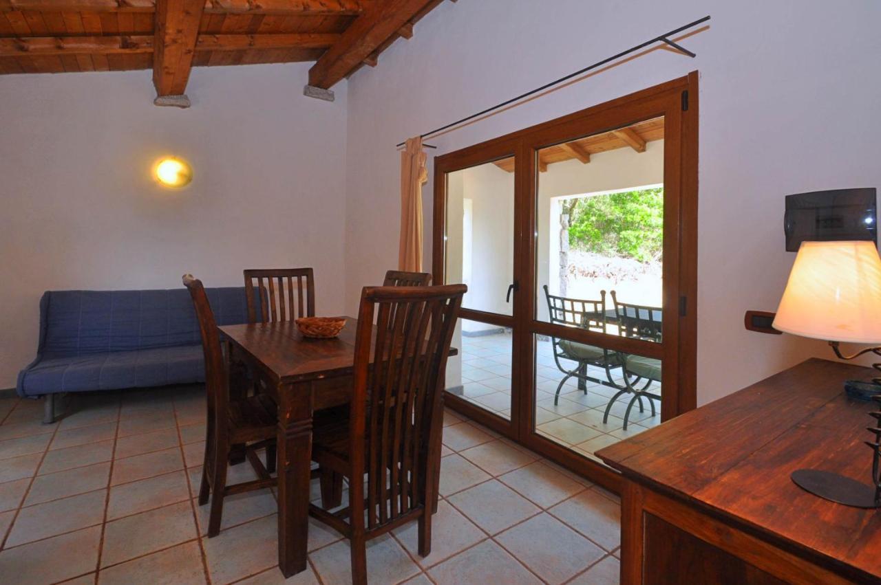 Mare Di Ginepri Apartment บาเดซี ภายนอก รูปภาพ